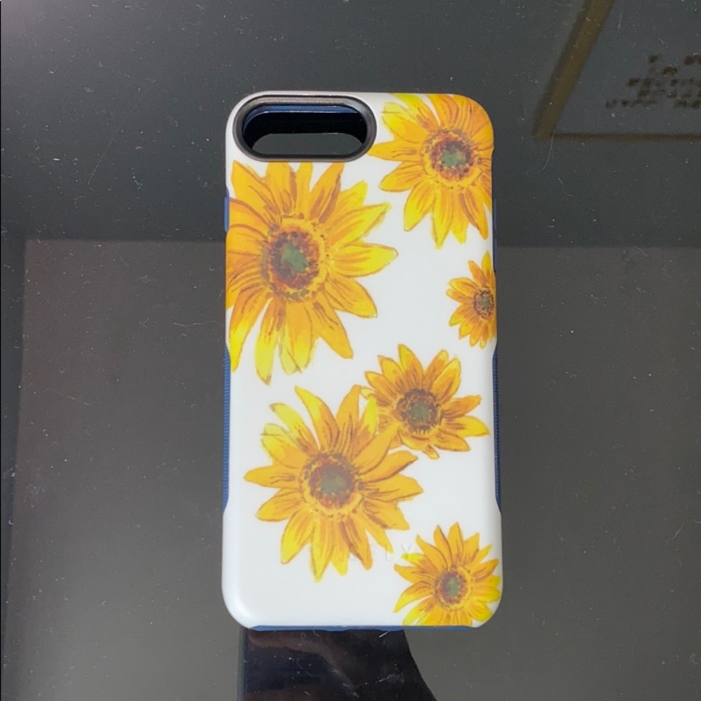 💥BRAND NEW💥 Casely Sunflower IPhone 8/7 plus
